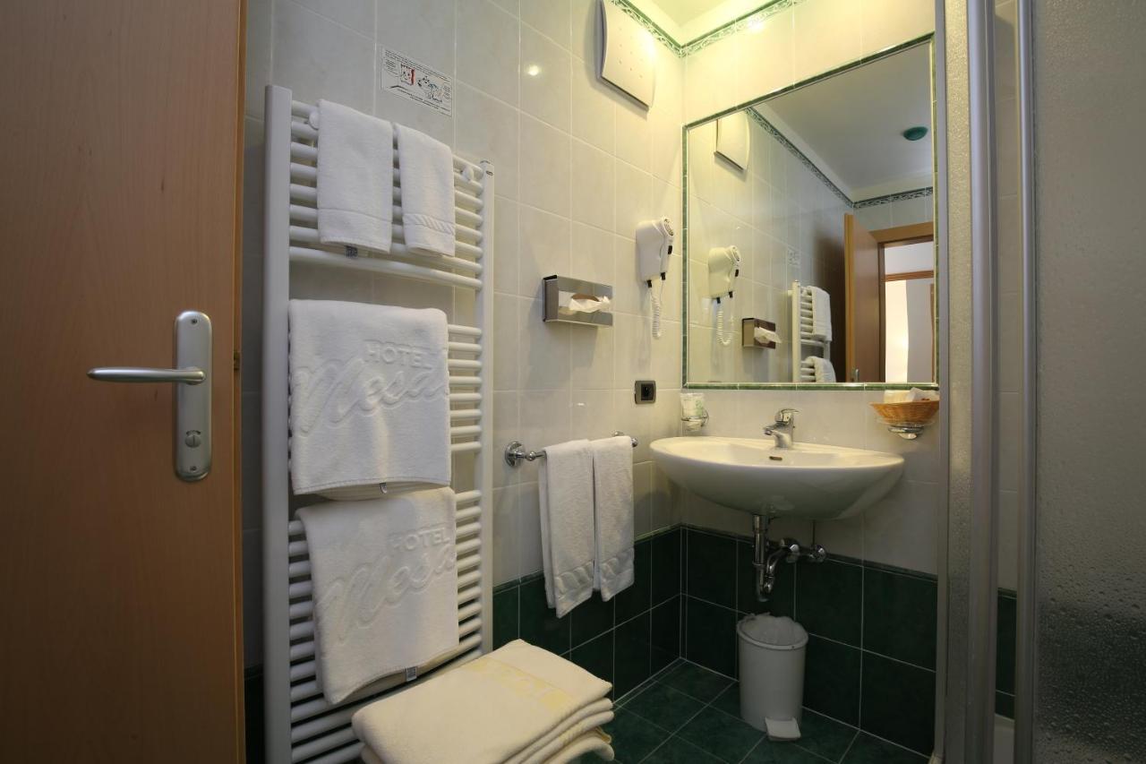 Hotel Mesdi Arabba Bagian luar foto